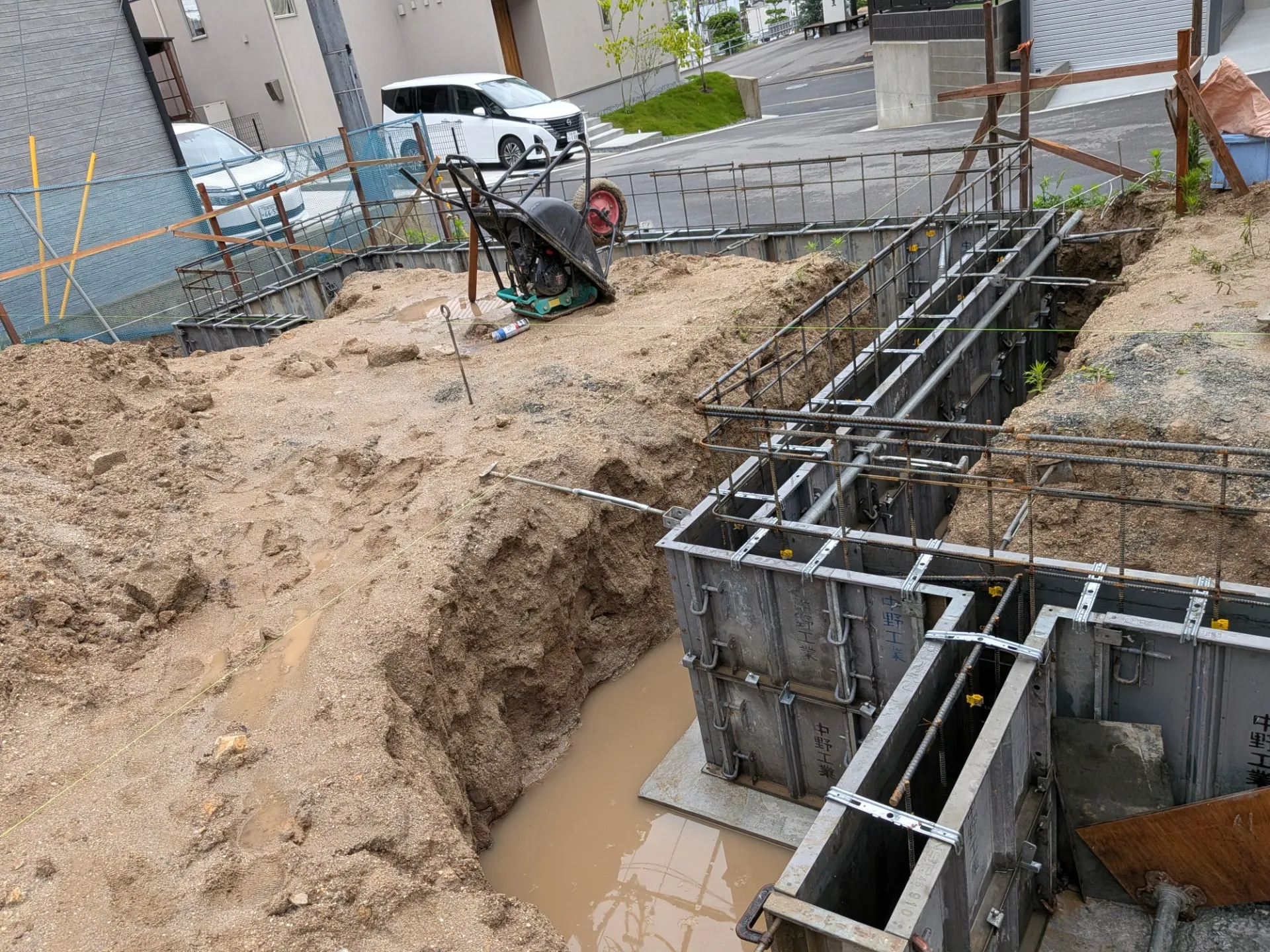 深基礎段積み